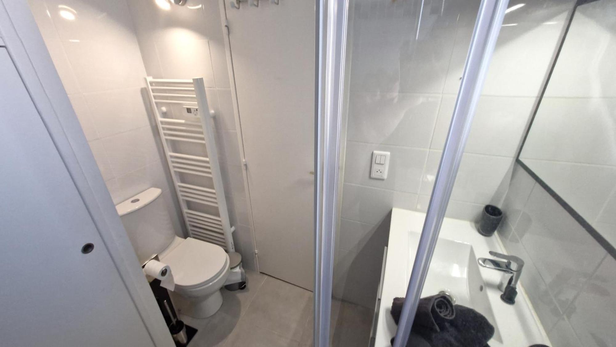 Saint Georges De Didonne - Pleine Vue Mer Pour Ce Studio Cabine Face A La Plage Exterior photo