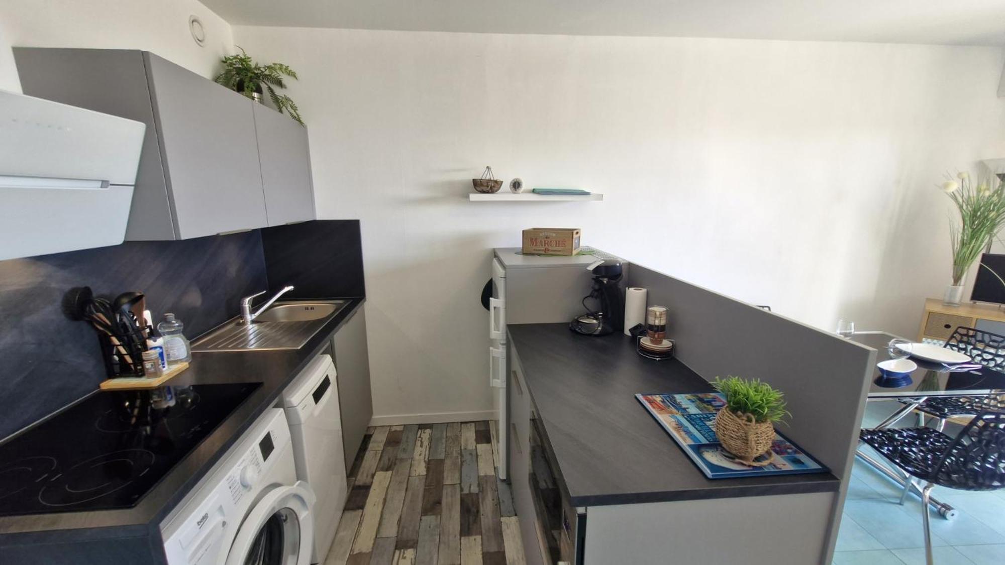 Saint Georges De Didonne - Pleine Vue Mer Pour Ce Studio Cabine Face A La Plage Exterior photo